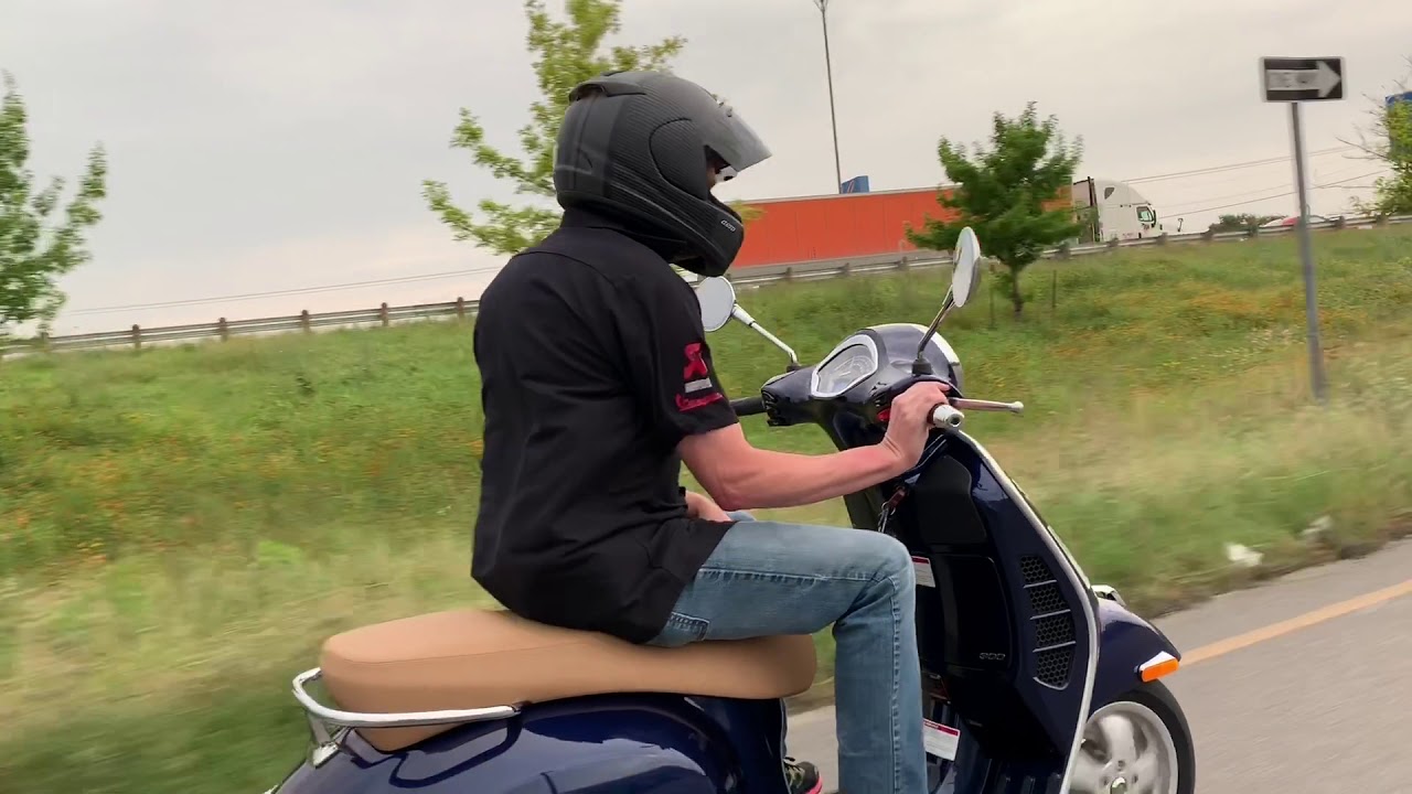 2020 Vespa GTS 300 HPE vs. 2019 Vespa GTS 300