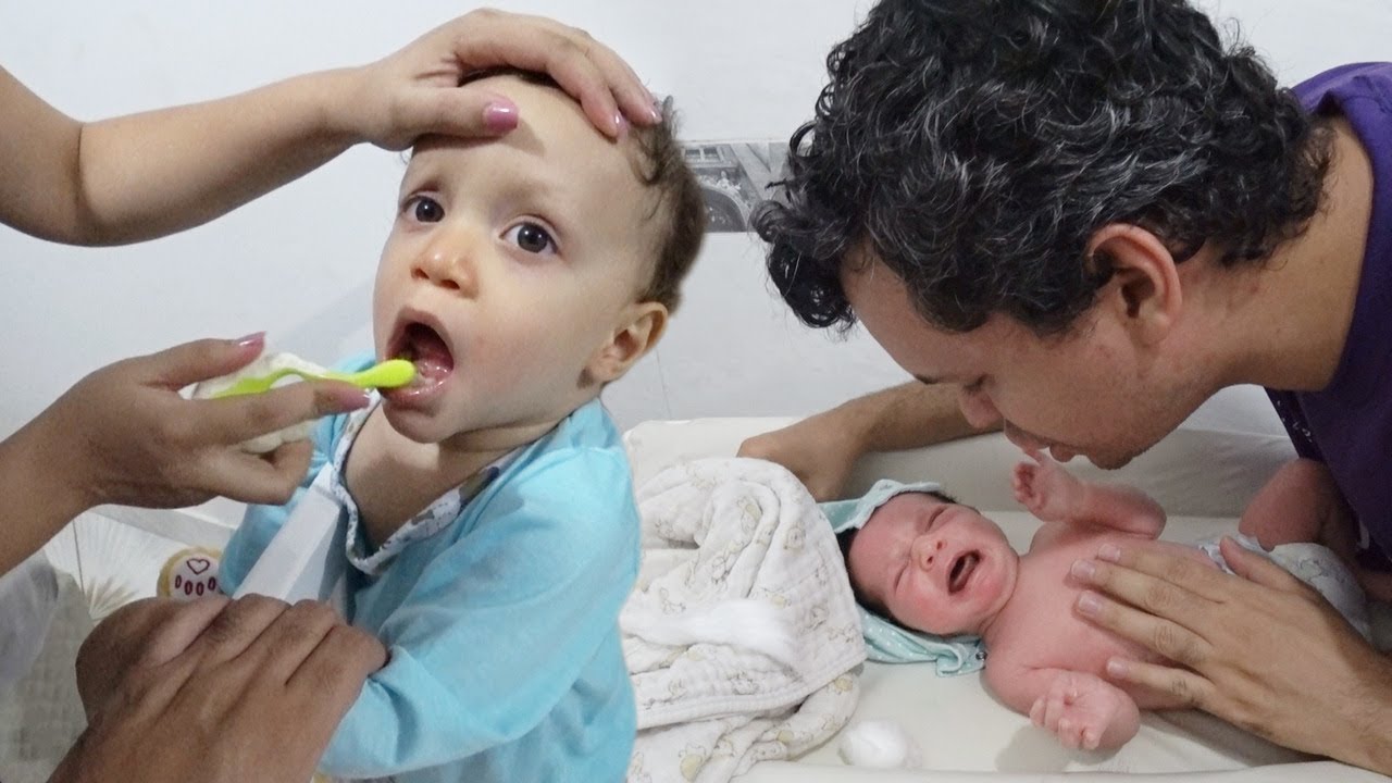 CUIDANDO DE 2 BEBÊS A MADRUGADA INTEIRA (NÃO DORMIMOS)