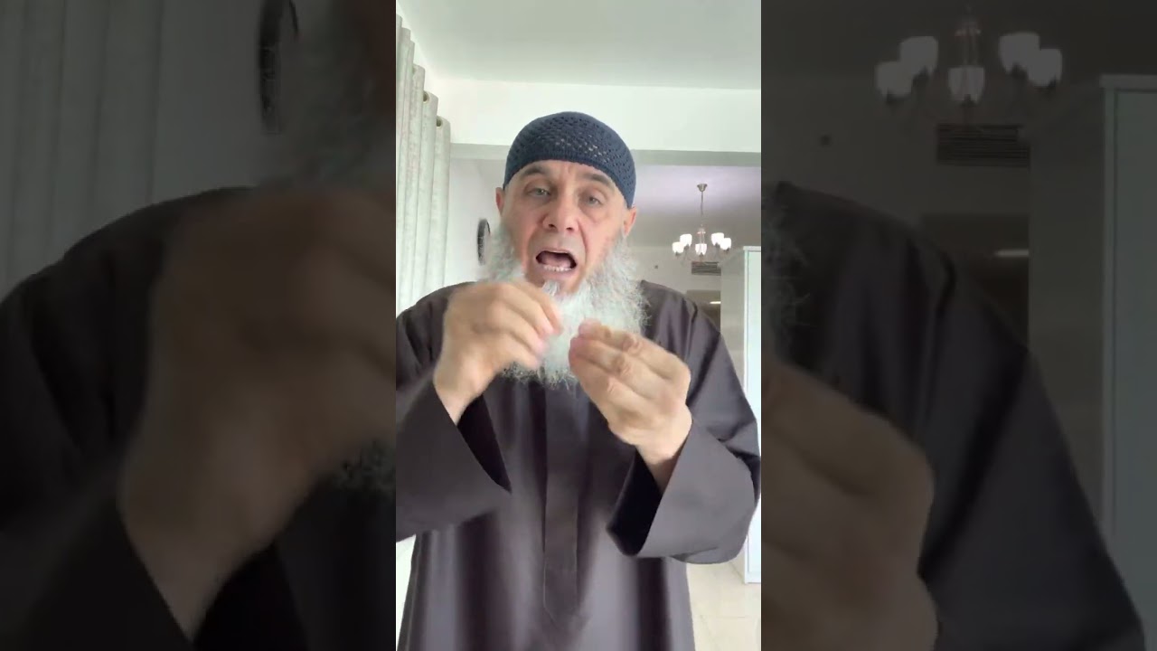 ‏متى اتوقف عن تناول طعام السحور هل عند سماع الآذان الأول اما عند سماع الآذان الثاني(غسان يوسف بكر)