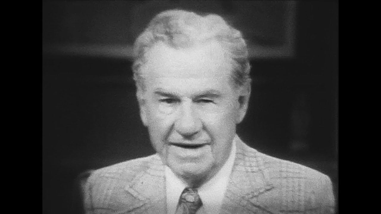 Lowell Thomas Remembers 1951