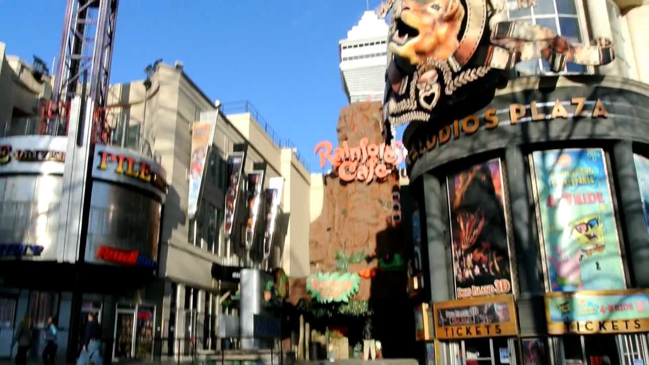 Clifton Hill, Niagara Falls, Ontario CANADA Jan 2012