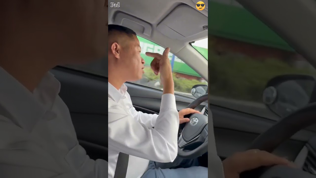 Học nhường nhịn nhau khi tham gia giao thông.