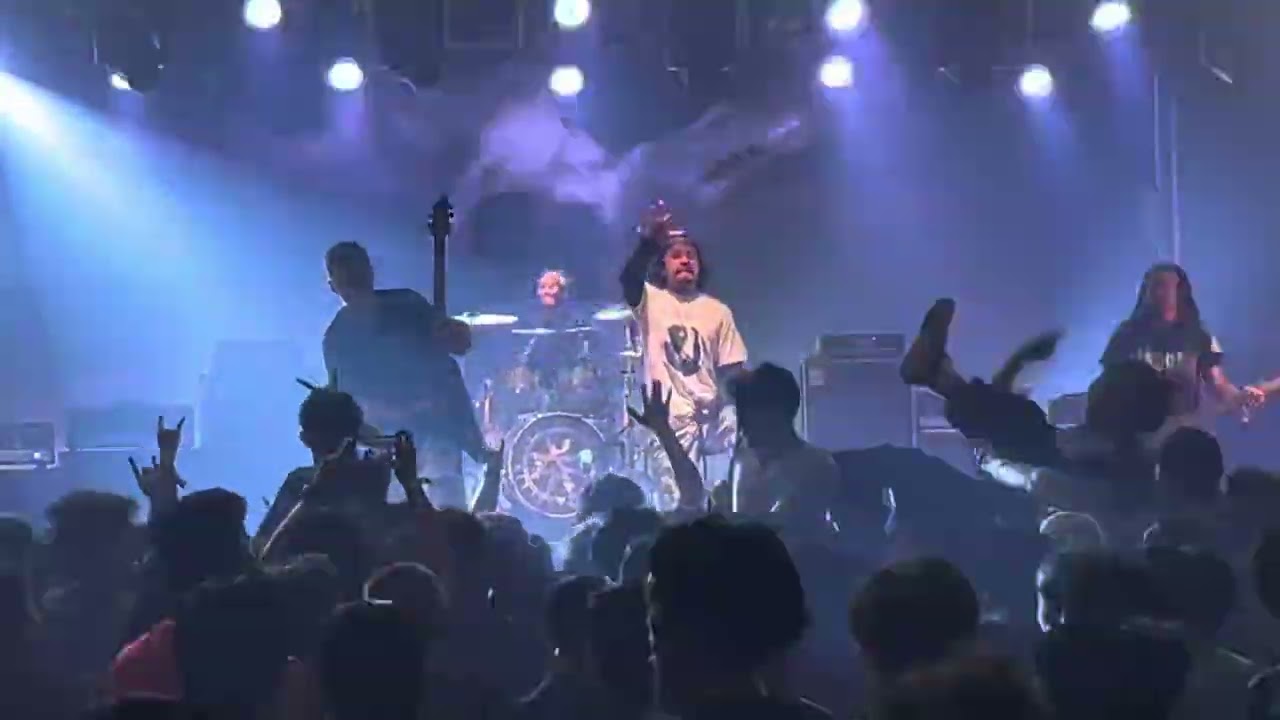 Burgerkill - Shadow Of Sorrow (Live Resilient Show)