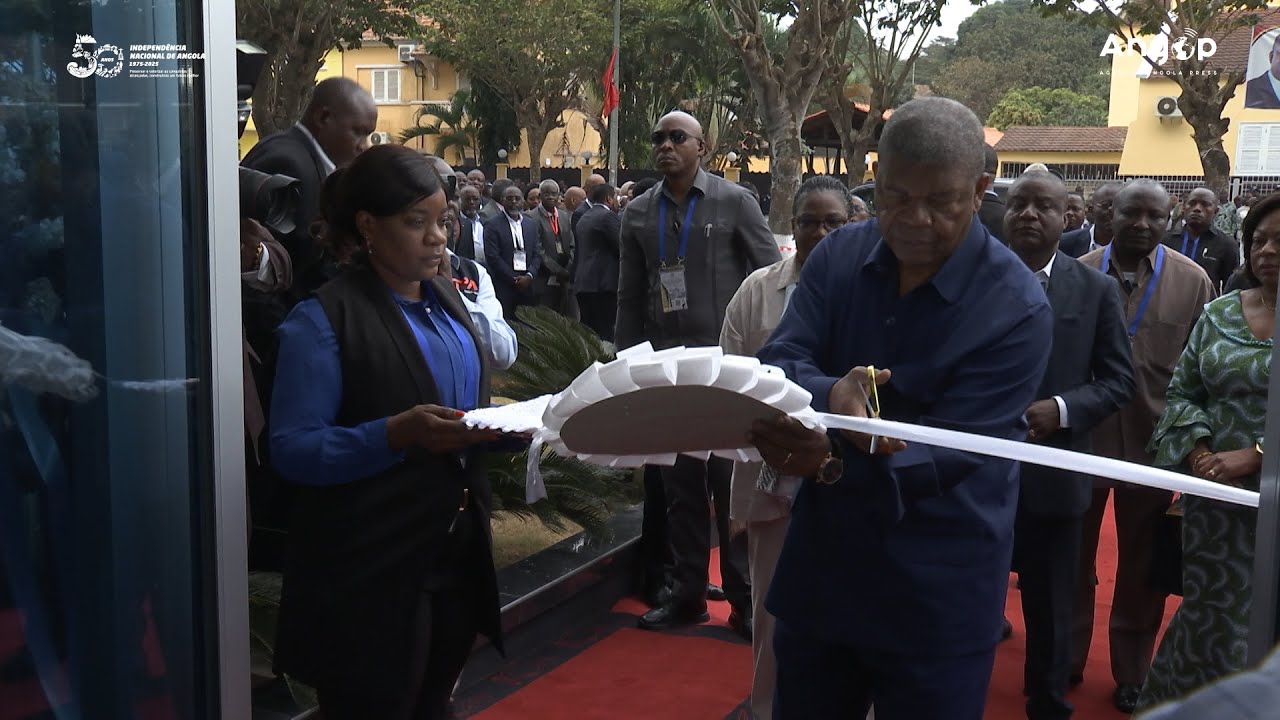 PR inaugura nova sede do governo da província de Cabinda