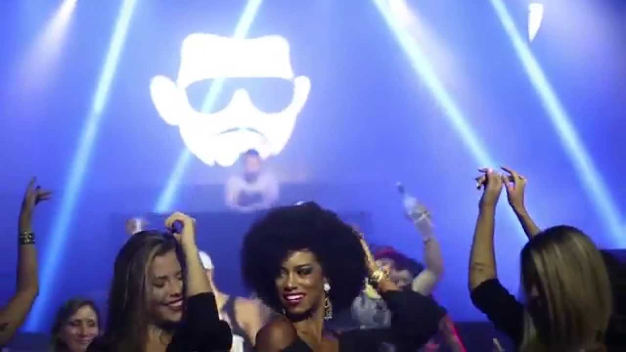 Dennis - Lindona - Feat. Mc Guime, Mc Bola e Nego Blue [Clipe Oficial]