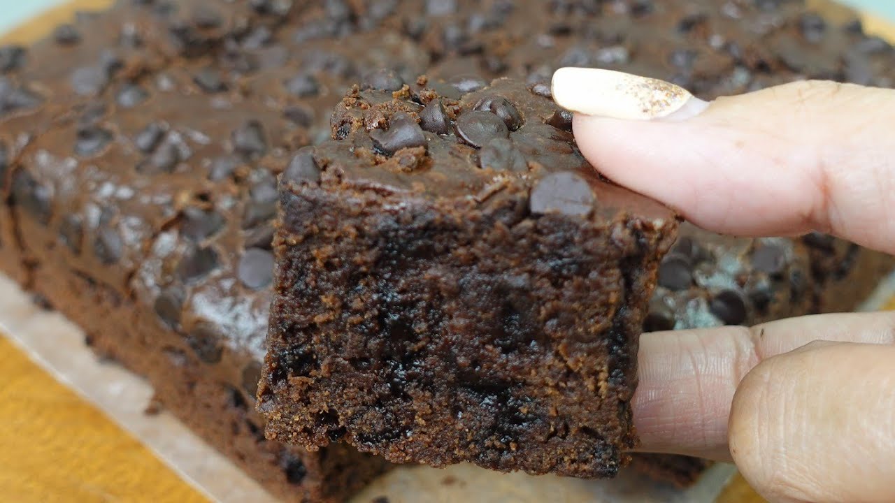 No Oven Condensed milk Brownies! Yummy and Fudgy!