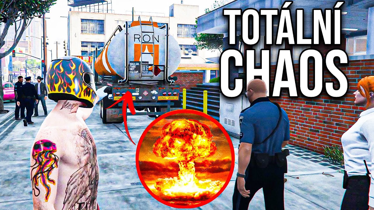HEIST: Chaos Před Policejní Stanicí  l GTA RP l GenK w/Santa Claus