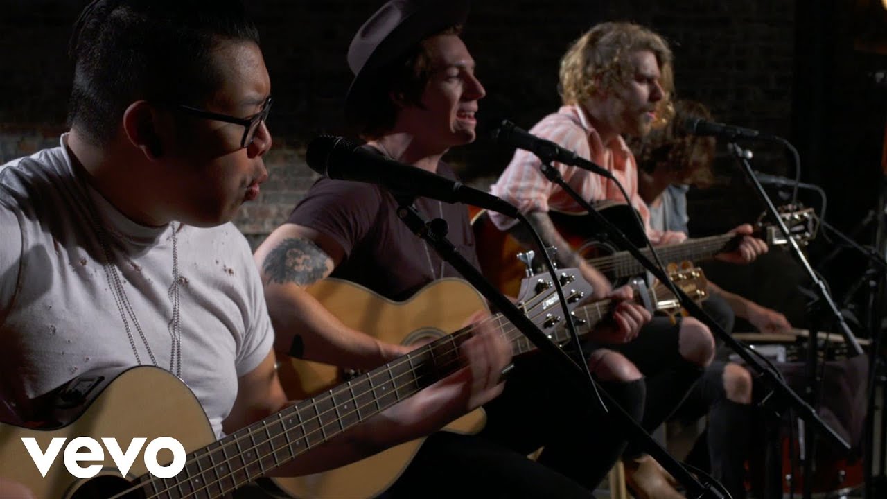 Young Rising Sons - Red & Gold - Vevo dscvr (Live)