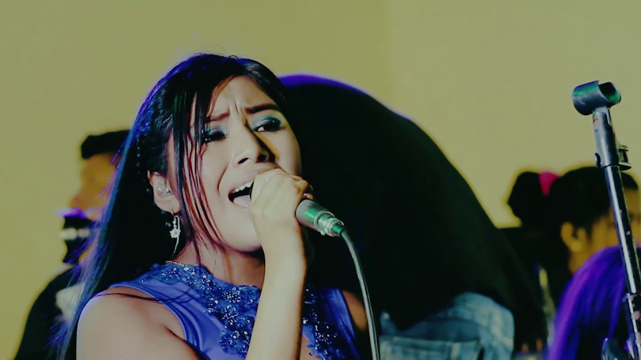 Fuera De Mi Vida - Sueños de Amor En Vivo Piura