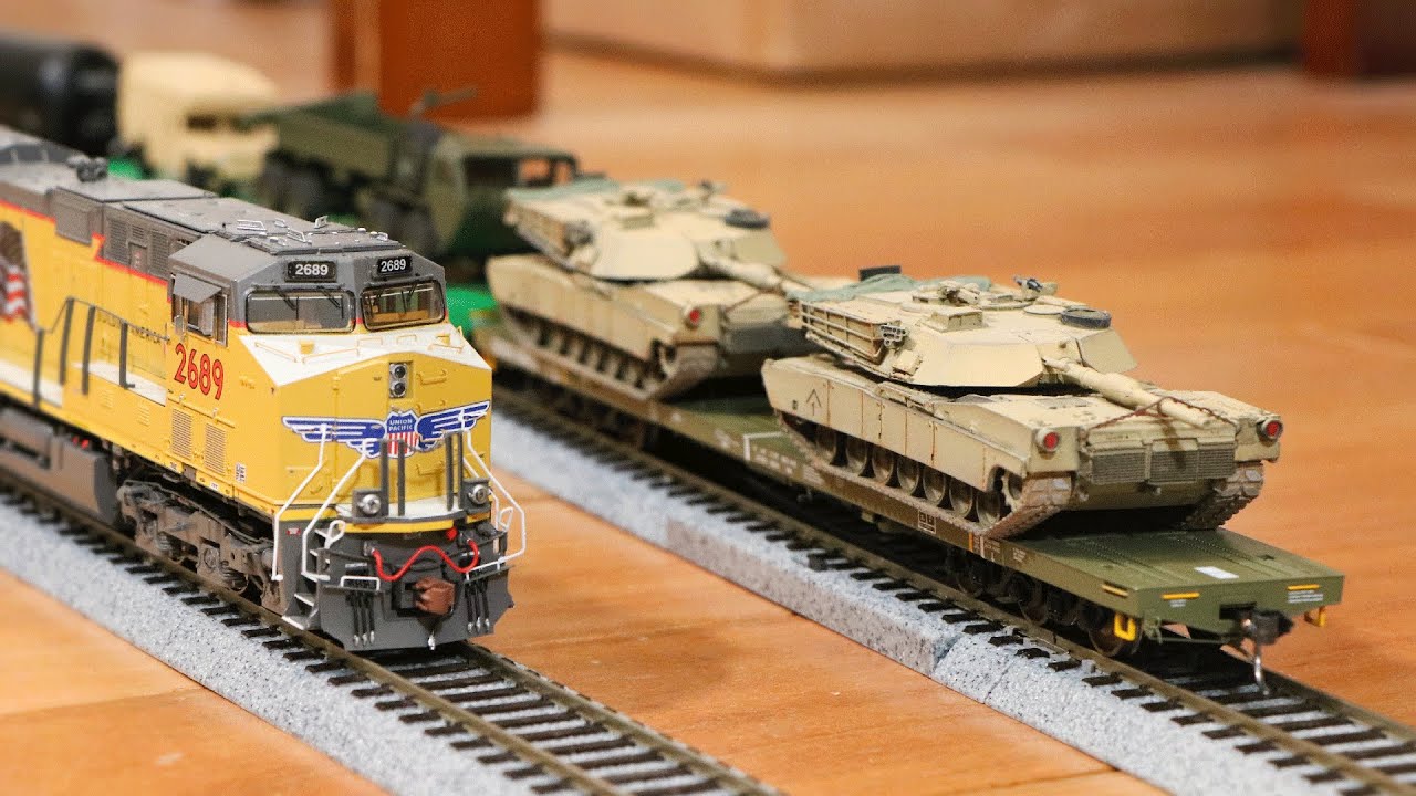 M1 Abrams Tank HO Scale Military Train Unboxing