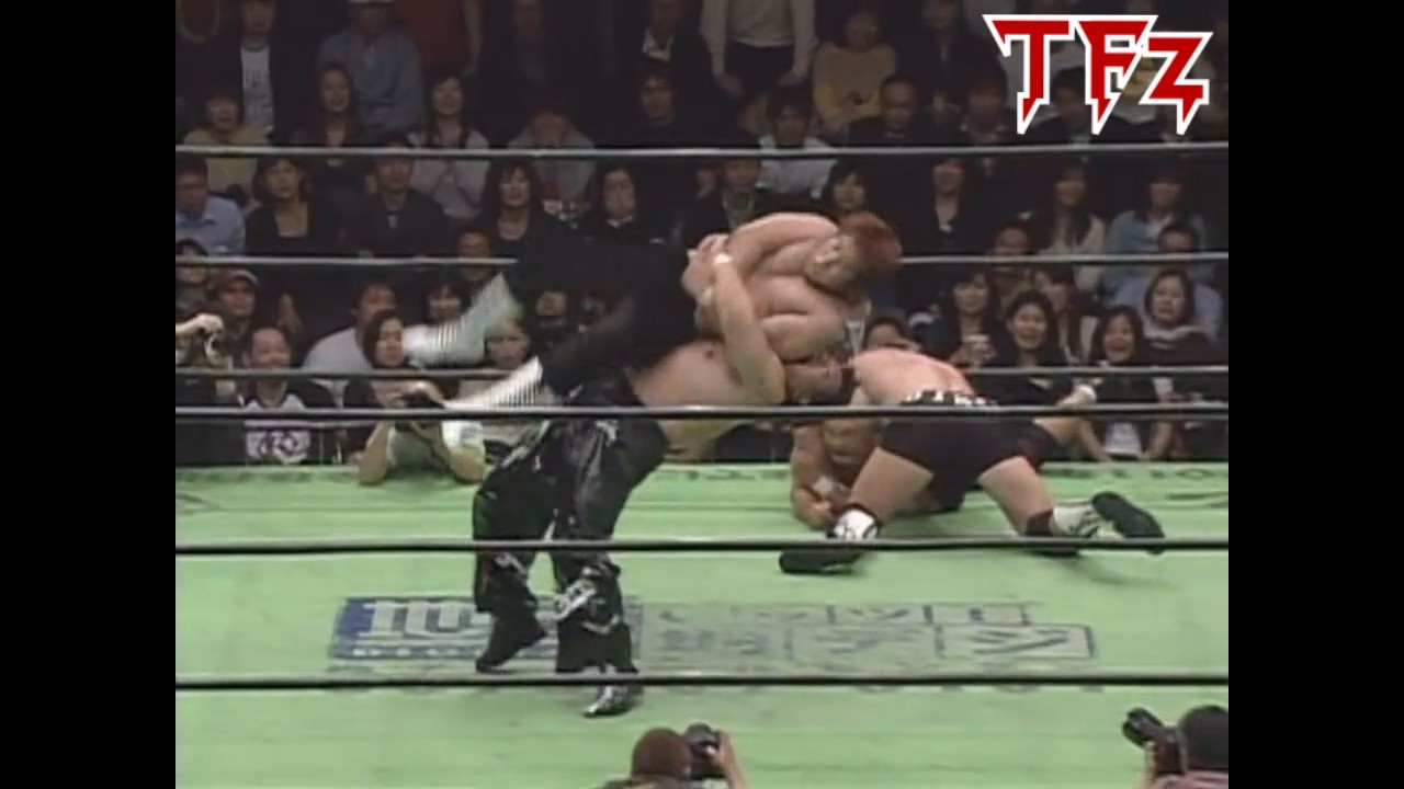 Akitoshi Saito's Arms-Trapped Death Landing