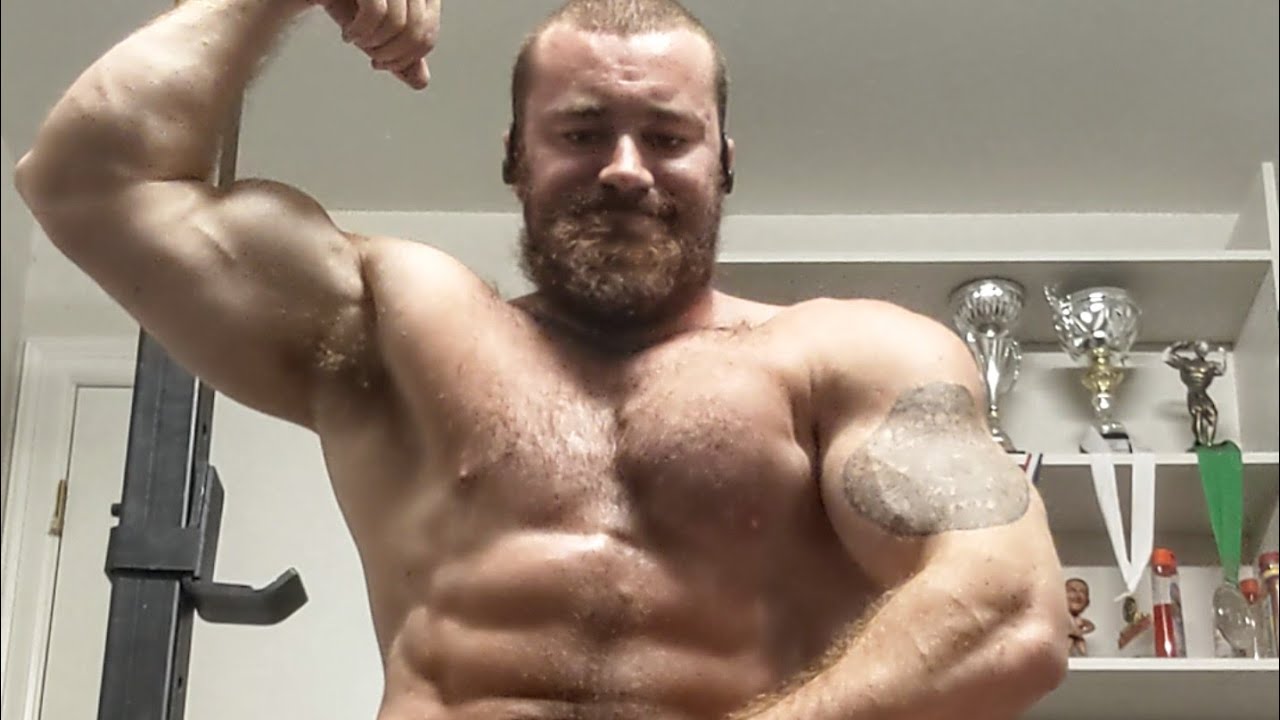 Onlyfans.com/BeefBeast 18+ NSFW Musclebear Hairy Alpha Men Hot Bodybuilder Sexy Beard Tattoo Jock Ab