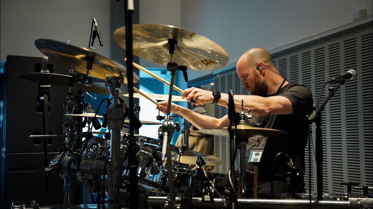 Drumming and chatting!