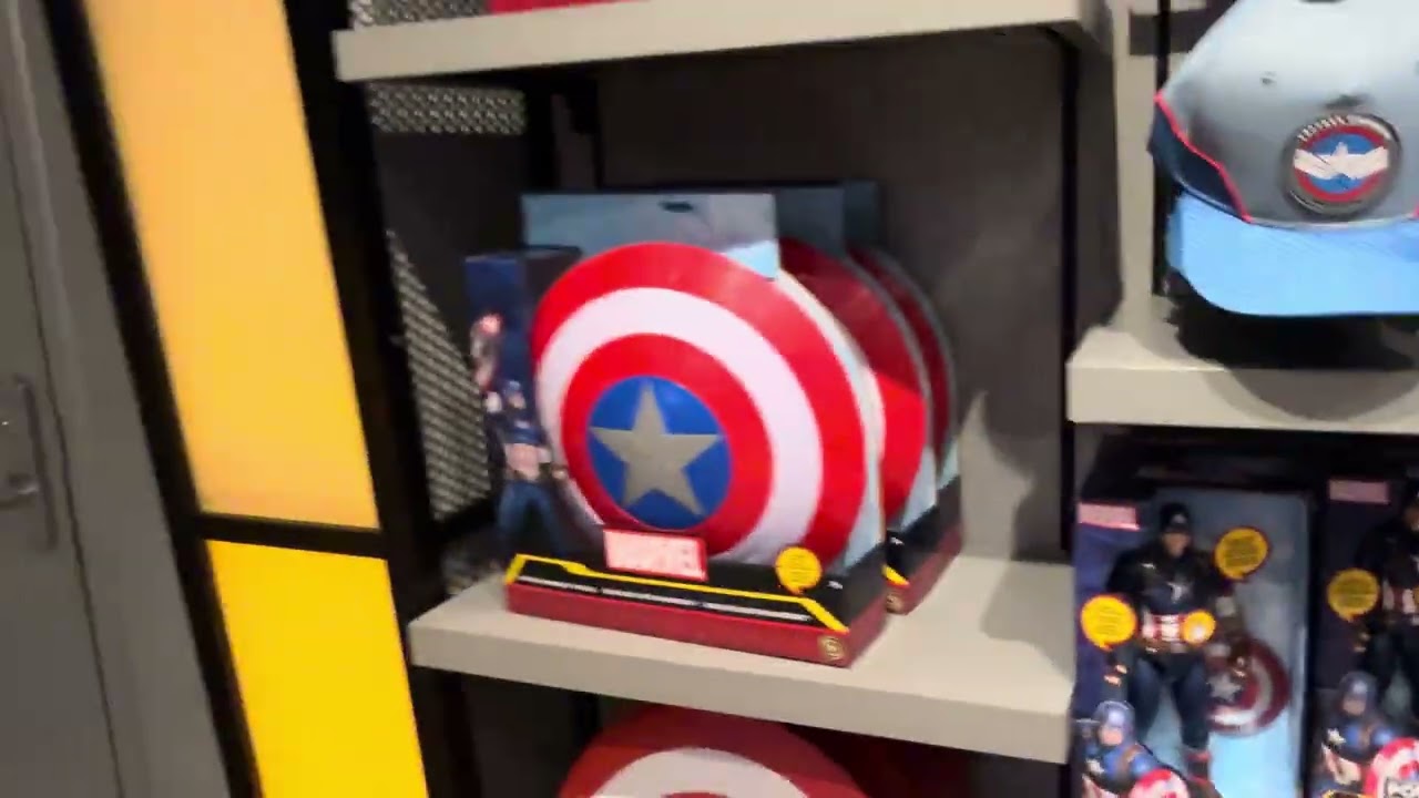 Complete Avengers Reserve Store Downtown Disneyland Walkthrough