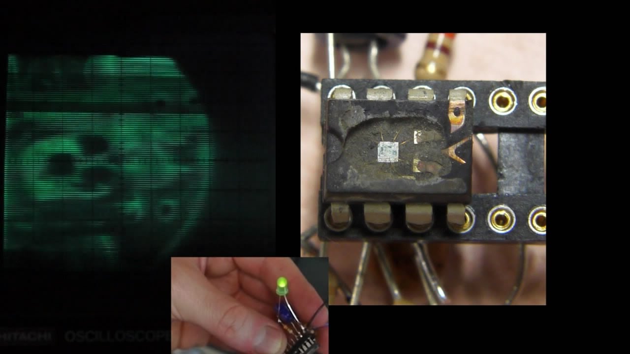 Viewing an active electronic circuit with a scanning electron microscope