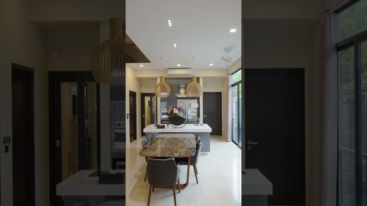 Luxus Hill | District 28 | Corner terrace in a landed enclave with multiple outdoor spaces to unwind