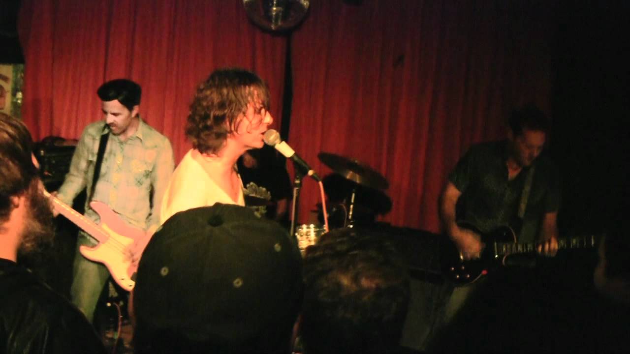 HOT SNAKES at Bar Pink part 2