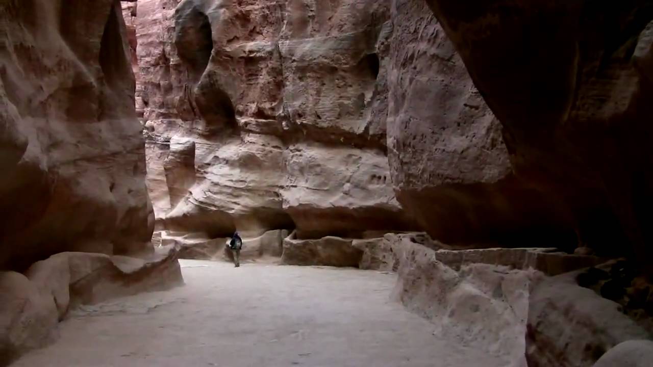 Jordan 2009 - Through the SIq into Petra