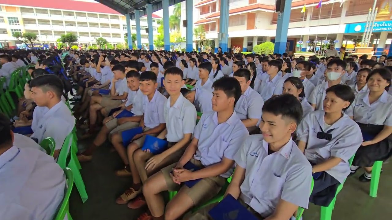 (14)พิธีมอบประกาศนียบัตร ม.3, ม.6 รร.โนนสูงศรีธานี25กพ2569 อ.โนนสูงโคราช กศ.2568รุ่นเพชรนิจนิรันดร์ 
