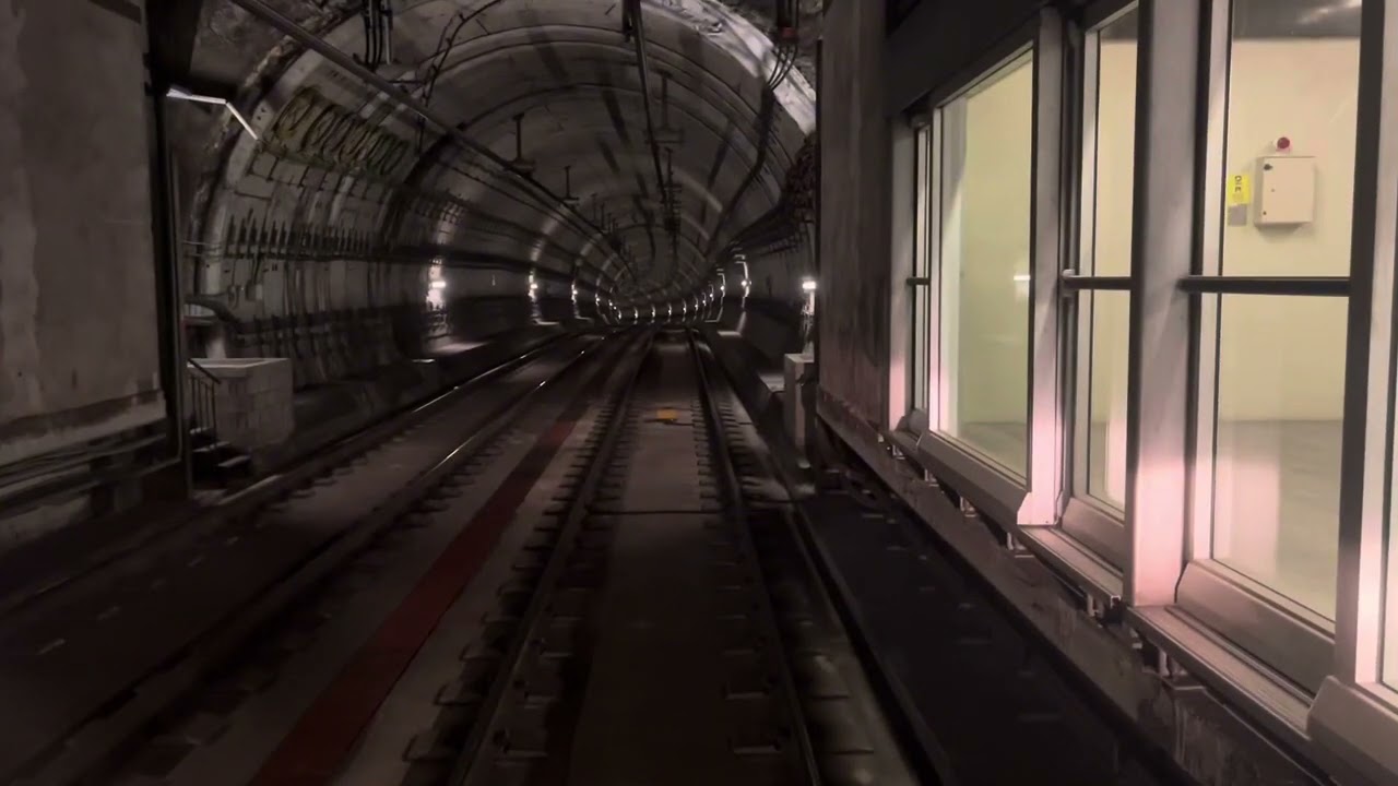 Barcelona Metro Line 9 Sud Timelapse