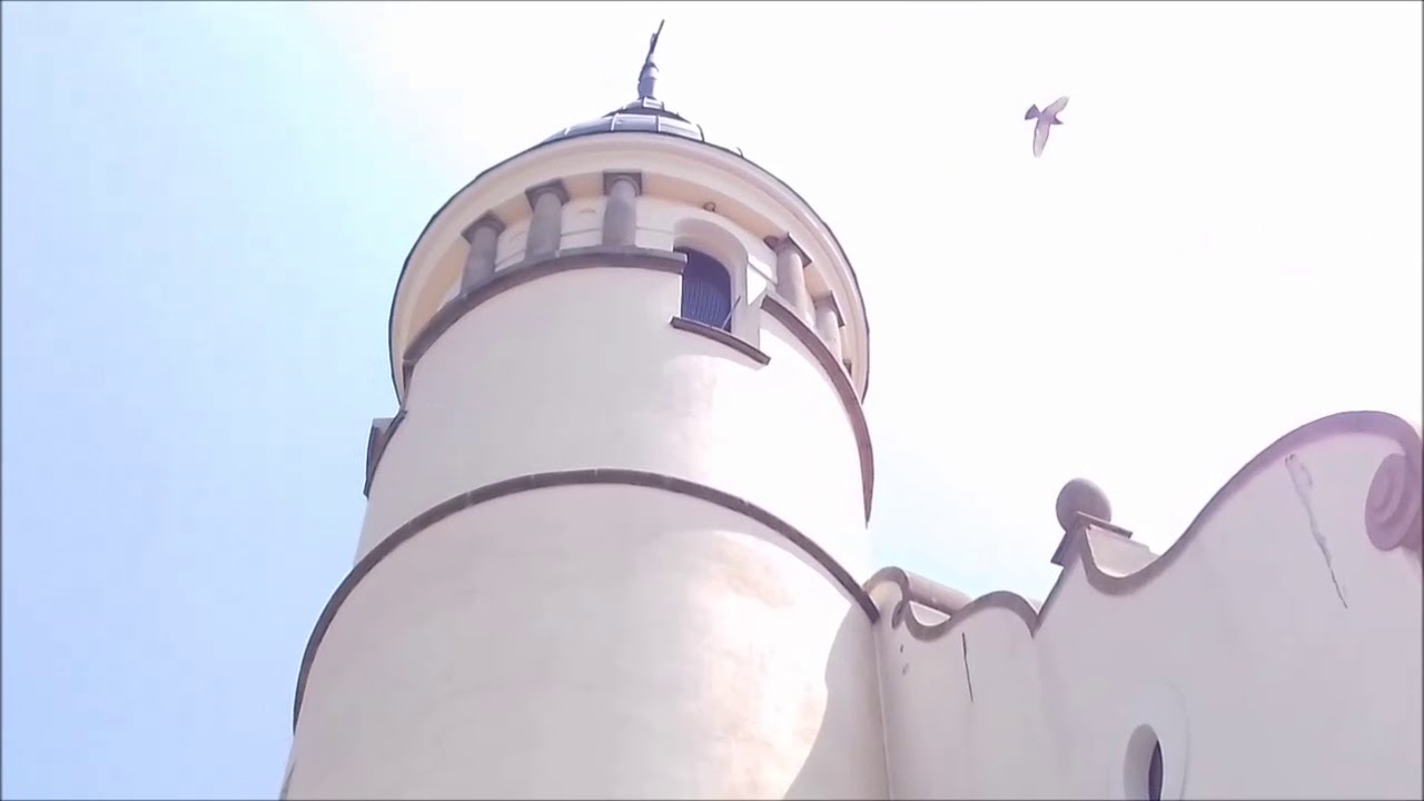 Dzwonienie na Anioł Pański w Kościele pw. Narodzenia NMP we Frysztaku.