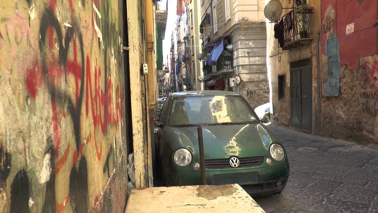 Napoli - Agguato ai Quartieri Spagnoli, ucciso Mario Mazzanti -1- (03.05.15)