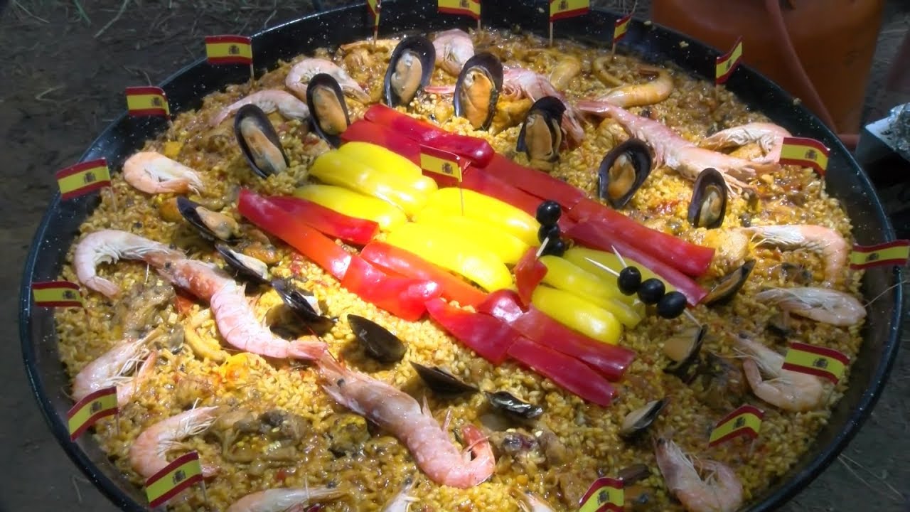 Espuma y paella para finalizar las fiestas de Villarta de San Juan