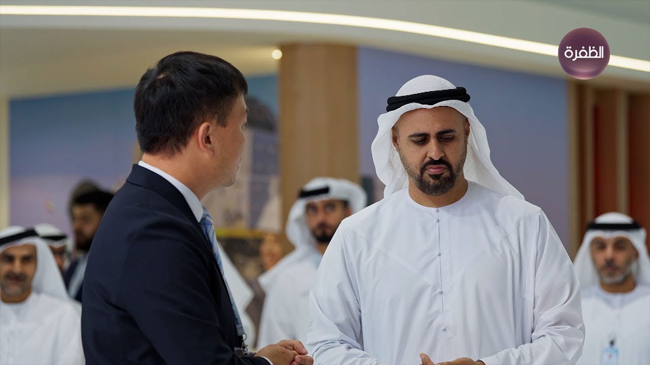 ذياب بن محمد بن زايد يلتقي ممثلين وزاريين خلال المعرض والمؤتمر العالمي للسكك الحديدية والنقل