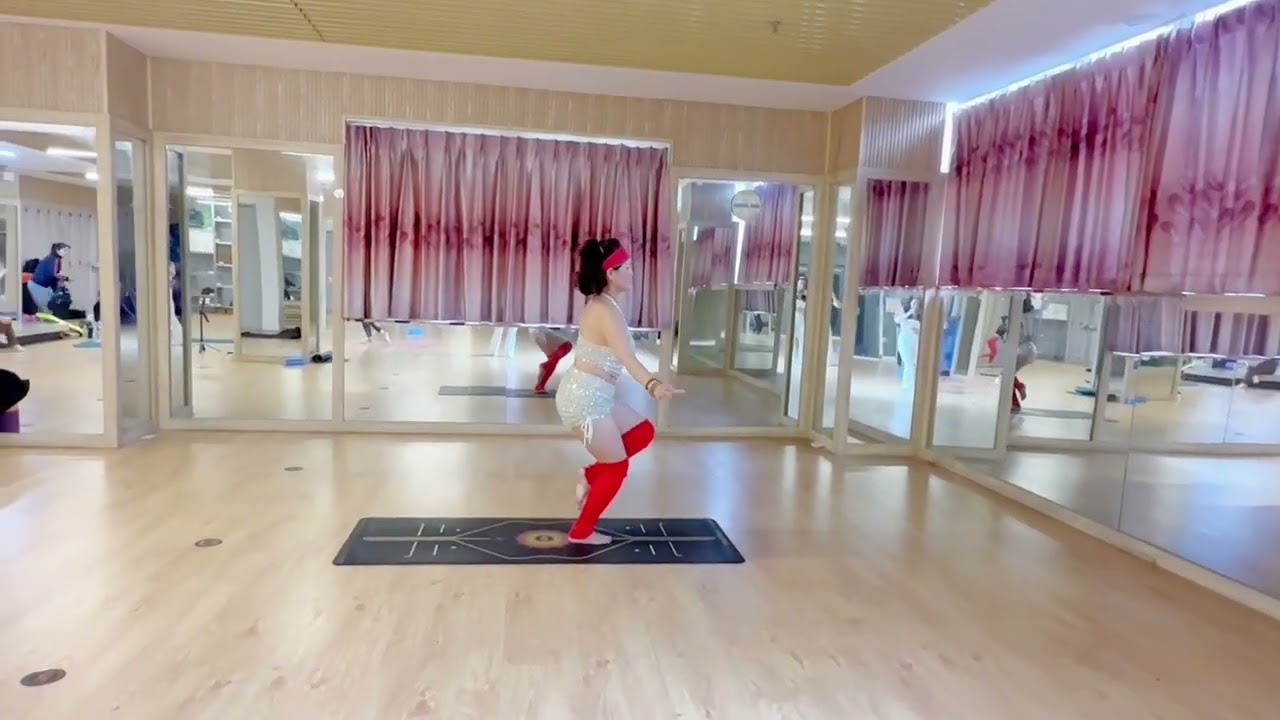 Nhóm yoga Ngọc Queen 