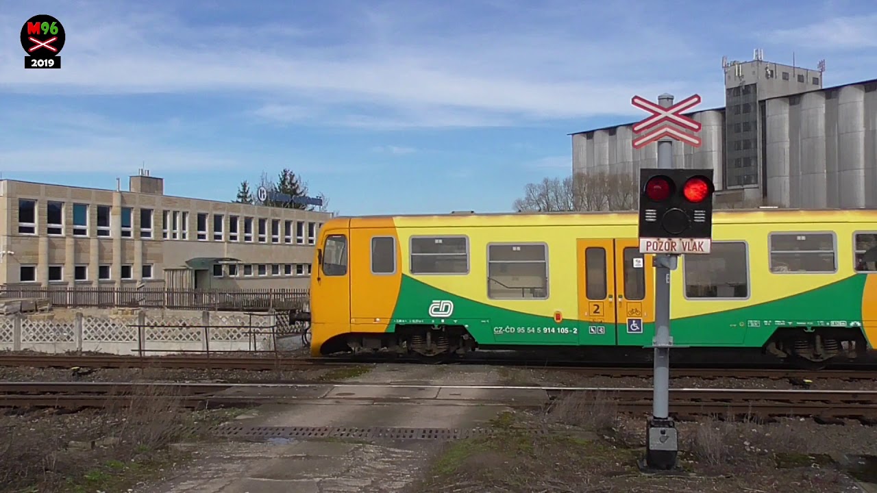 Železniční přejezd Ostroměř #4 [P3114] - 17.3.2019 / Czech railroad crossing