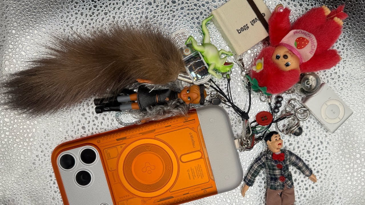 Phone Charm DIY Tutorial - How To Attach & Make! (Heisei Retro Aesthetic)