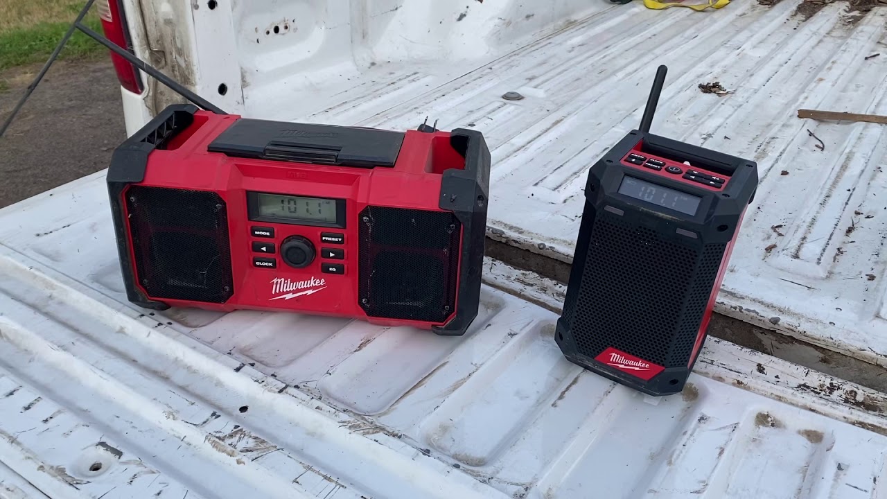 Milwaukee M12 Radio/Speaker/Charger 2951-20 - Electricians Review