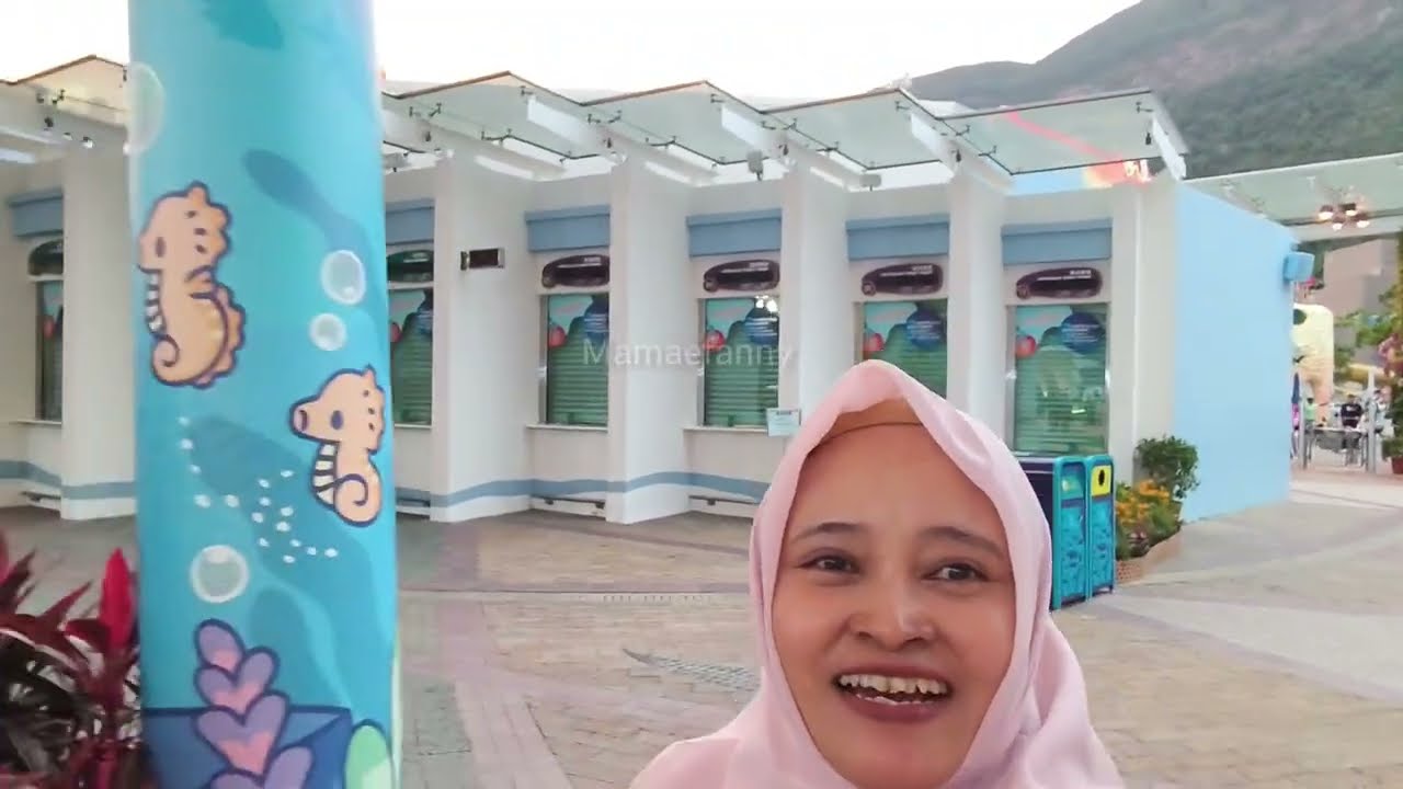 Akhirnya Bisa Melihat Panda Lanjut Masuk Paludarium Raksasa Rasanya Seperti Di Dasar Laut 