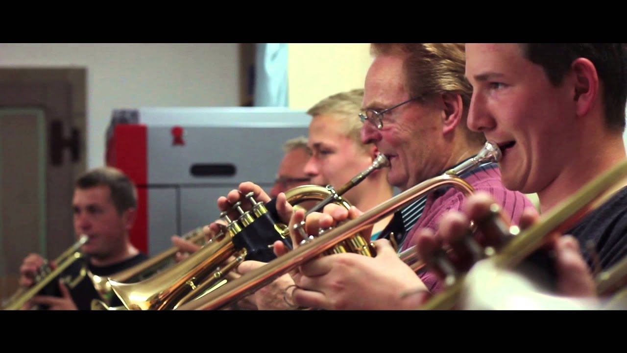 Blaskapelle Effelder rehearsing Rage against the Machine - killing in the name
