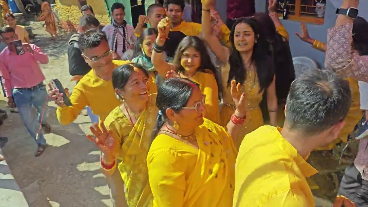 Haldi+ dol damo ❤️⛰️🙏 Jai uttarakhand ⛰️❤️