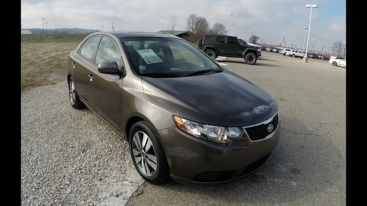 2013 Kia Forte EX|P10069B
