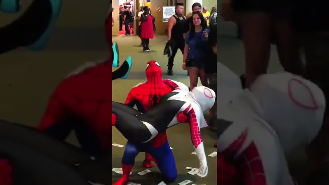 Spider-Man can&rsquo;t save Spider-Gwen!! 😢 #Shorts