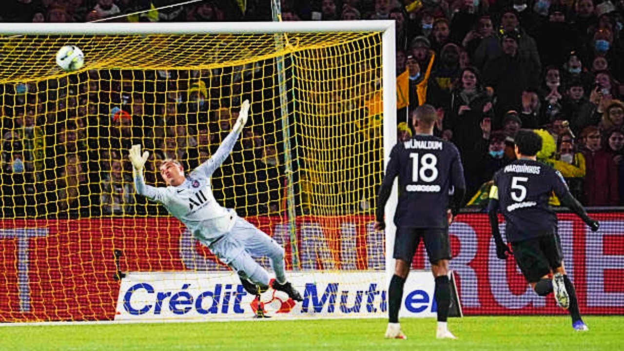 The great goal they scored against Navas - PSG