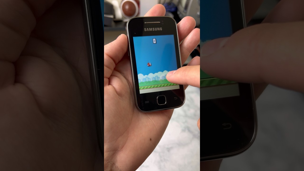 this is why Flappy Bird was banned on the Play Store? 😂😩 #shorts #androidr