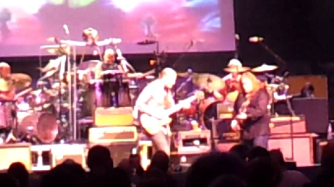 Allman brothers 11-26-11 tower theater, Phil PA