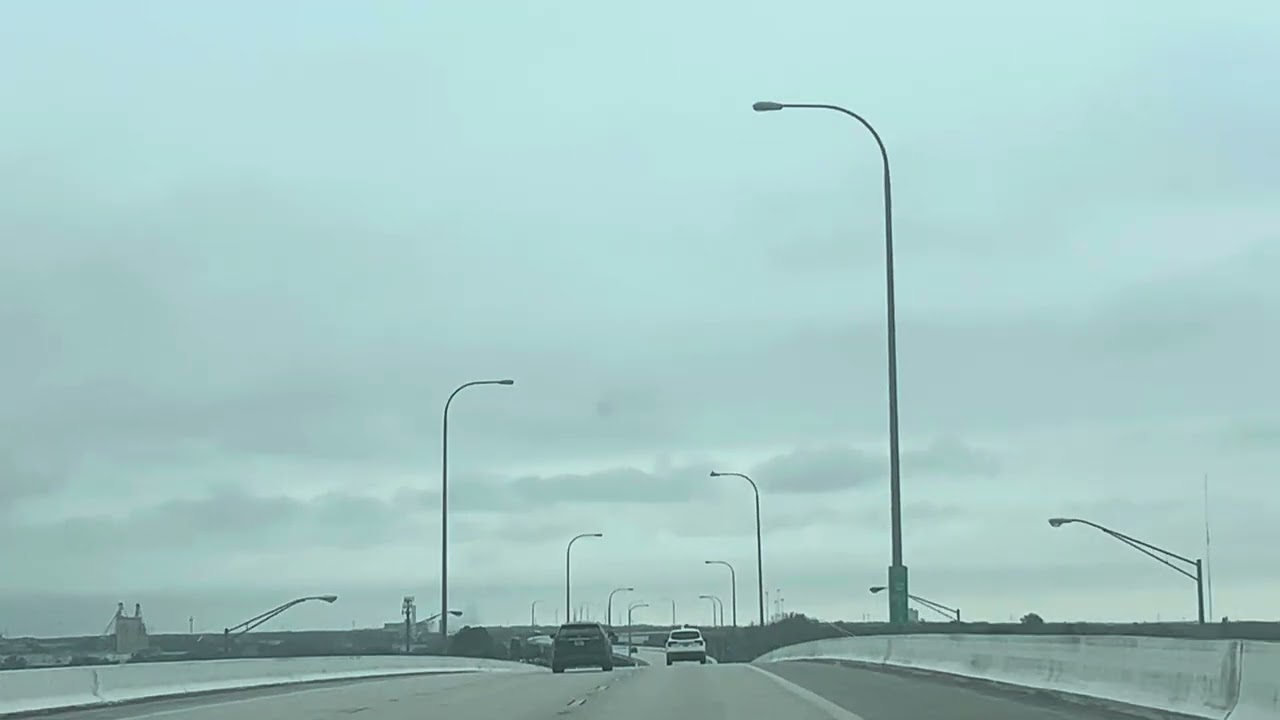 Driving on Selmon Expressway Express Lanes from 22nd St to Brandon Town Center Dr