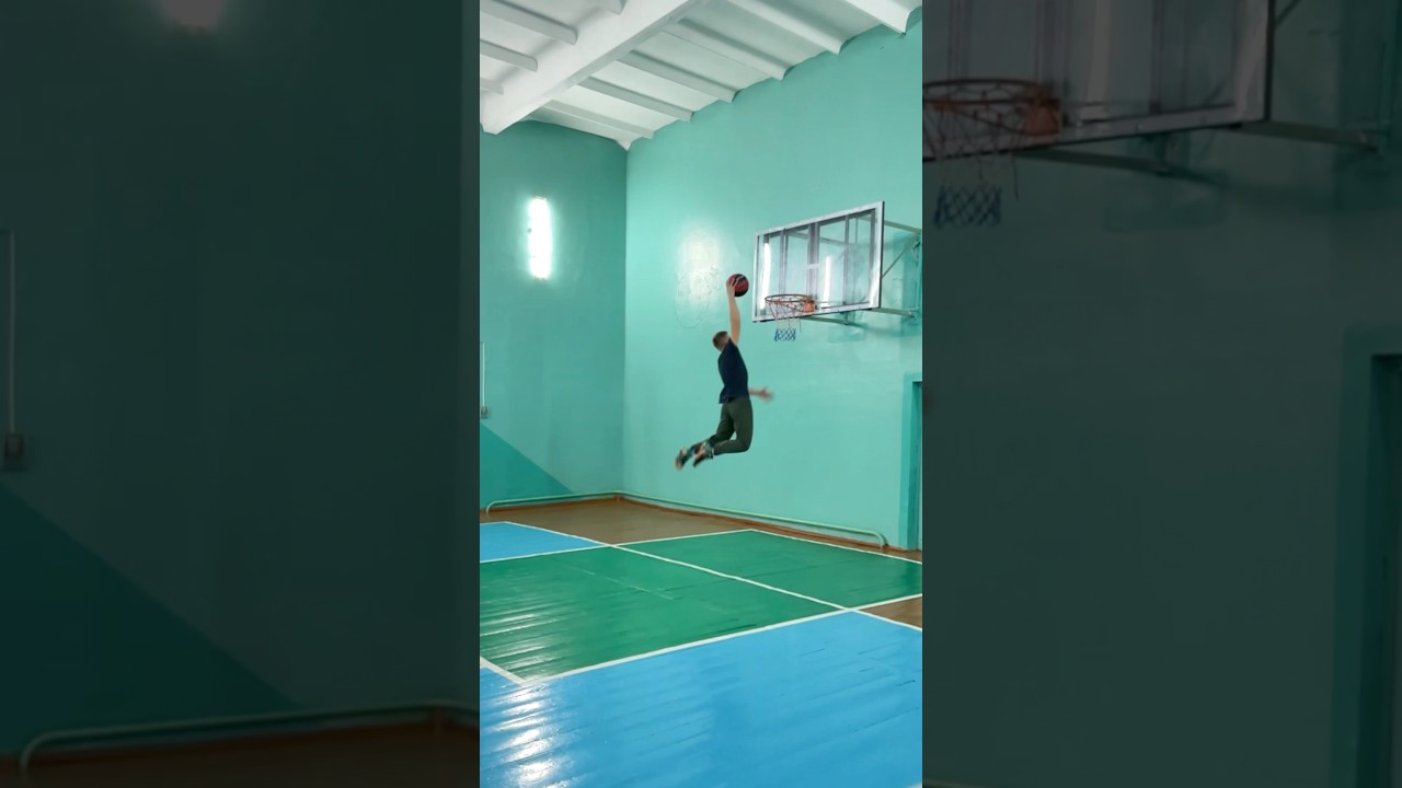 Dunk 5.9 33 years old men 