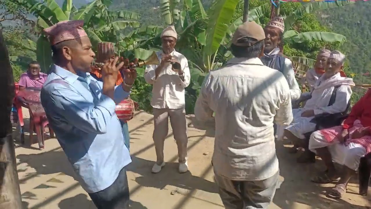 पन्चे बाजा तिनपाटन ८ बाहुनतिल्पुङ्ग सिन्धुलि।