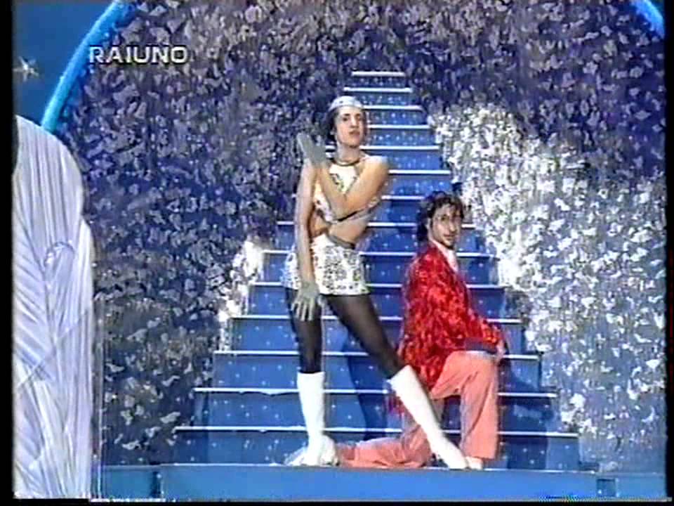 Fantastica italiana - la sigla!