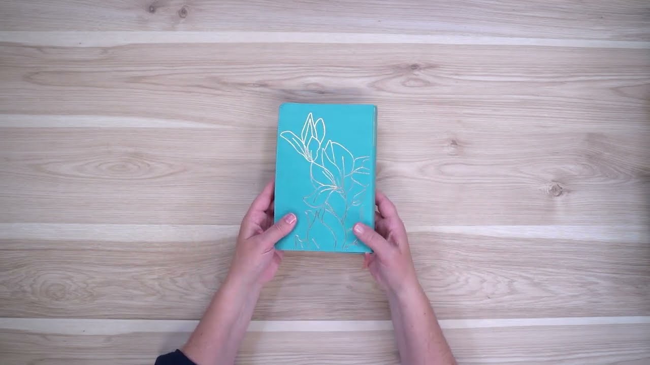 NLT Student Bible Thinline, Iris Teal LeatherLike