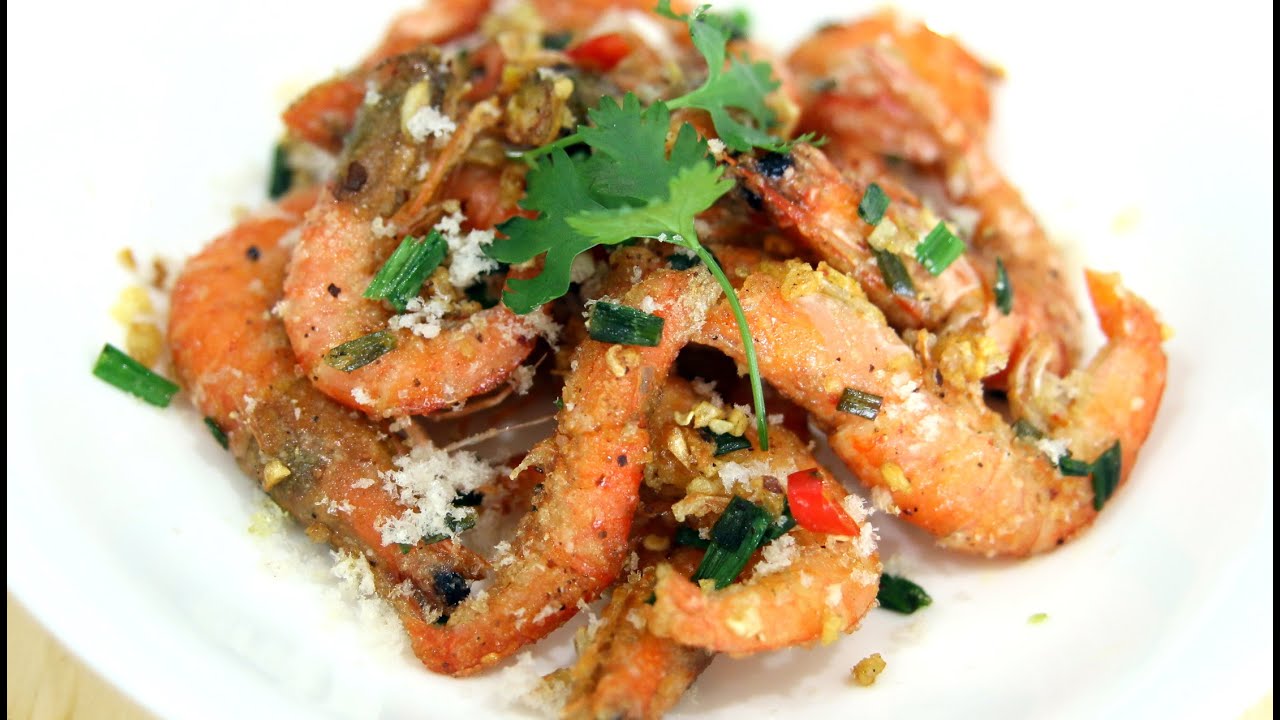 TÔM RANG MUỐI - SALT & PEPPER SHRIMPS | Helen's Recipes