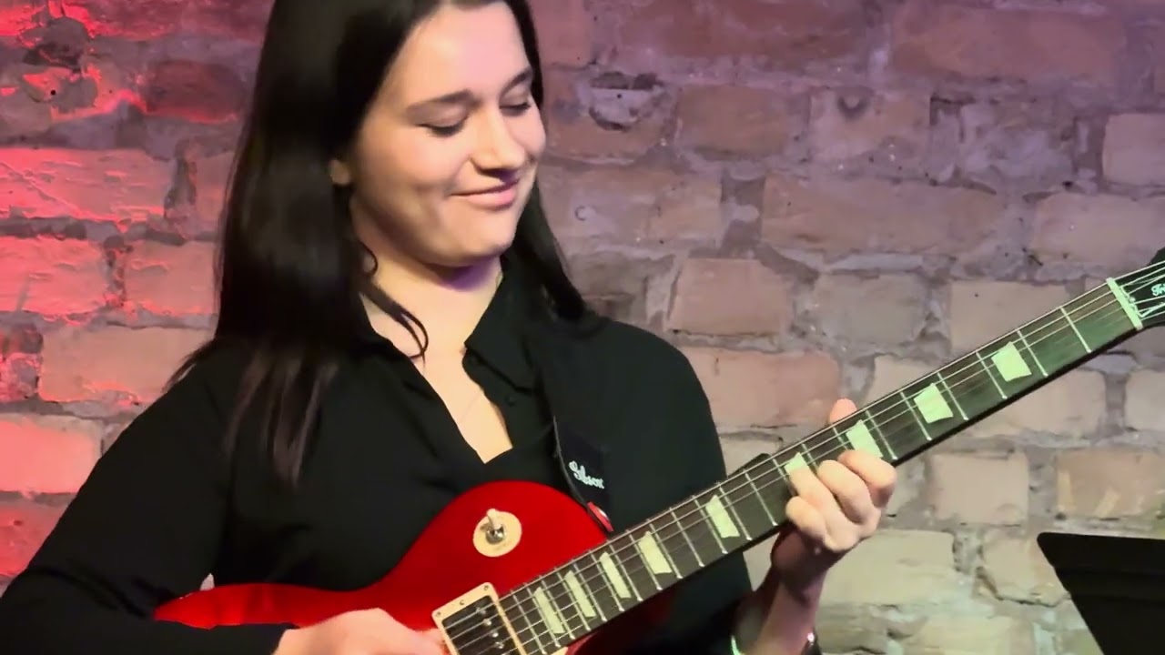 Auld Lang Syne (Live)