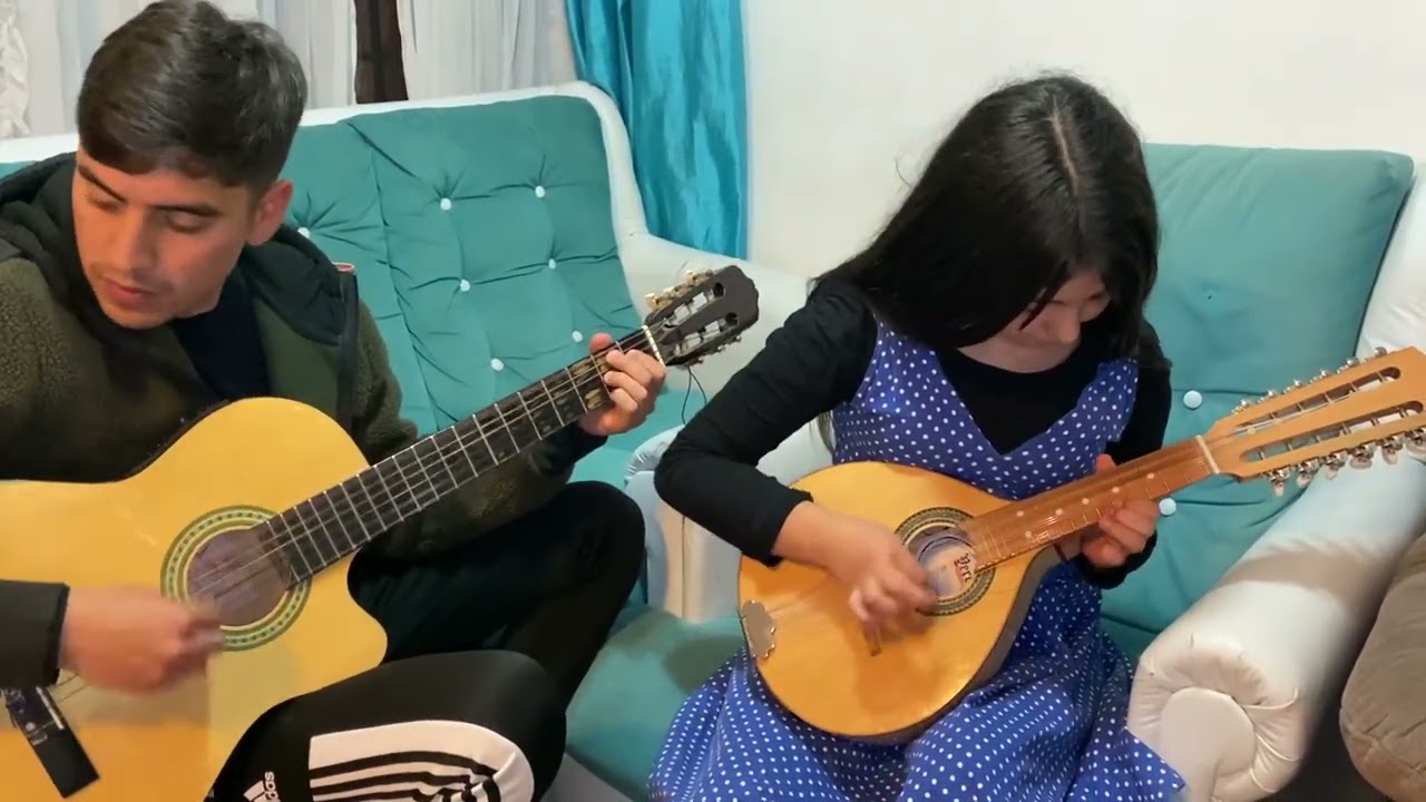 Aquí están mis manos adorándote | Oh Dios mio, creí que no existías
