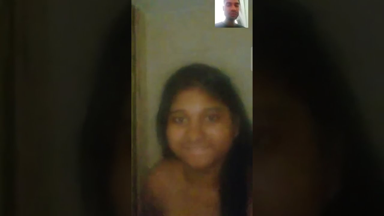 ভিডিও কলে সব মেয়েটা।  video coll