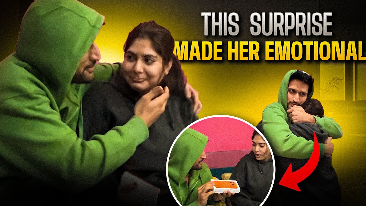 Surprising My Wife With iPhone 17 Pro on Her Birthday 😱🎉 || Hunny Sharma Vlogs